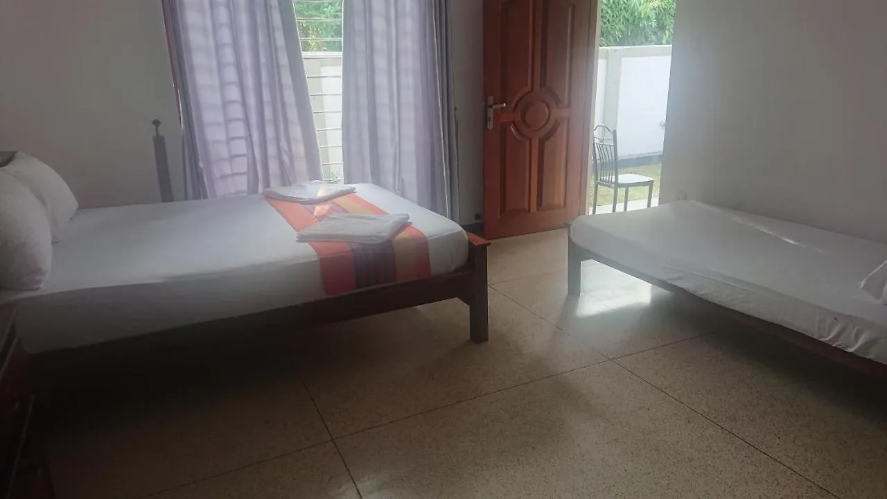 Jayanath Villa Negombo Bed & Breakfast